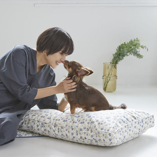 ペット用　クッション ワイルドフラワー柄